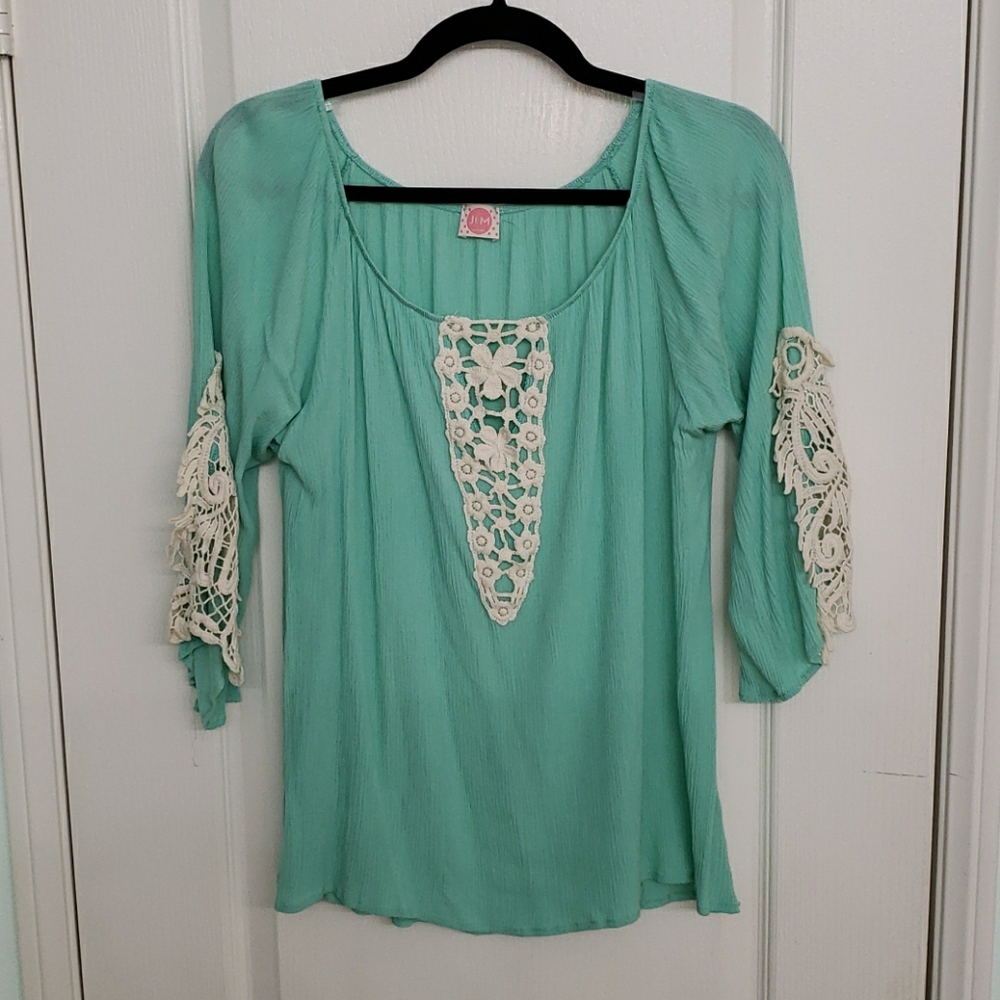 Boutique Blouse